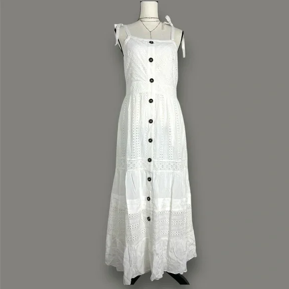 ADELYN RAE White JANELLA Eyelet Maxi Dress Size M BUTTON DOWN - Picture 2 of 12